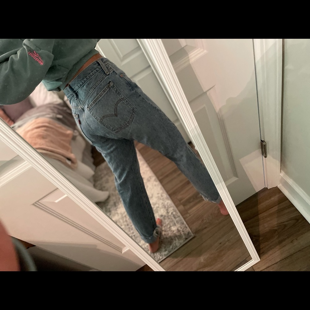 Levi’s Wedgie Fit Jeans Mom Jeans High Waisted